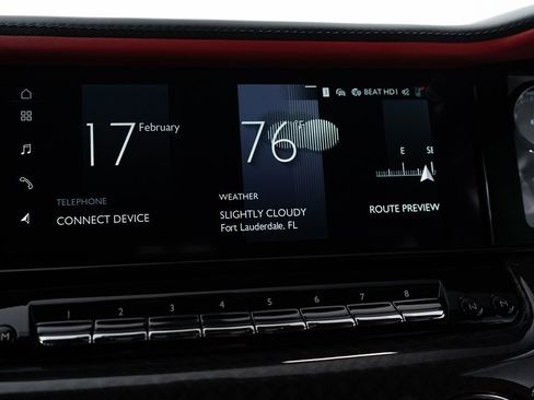 New 2025 Rolls-Royce Cullinan Black Badge w/ Leather Finishing Pack image 48