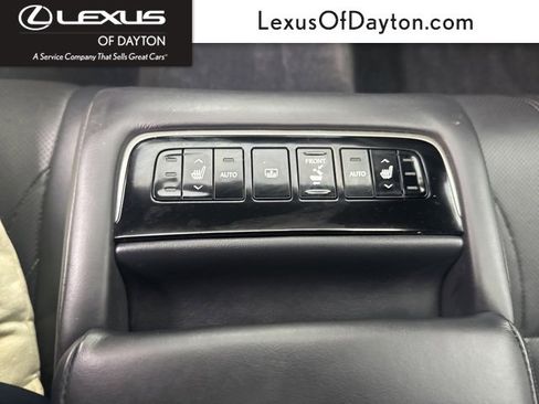 Used 2019 Lexus LS 500 AWD image 33