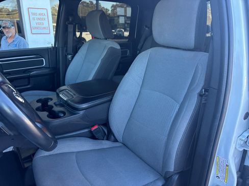 Used 2024 RAM 2500 Big Horn image 18