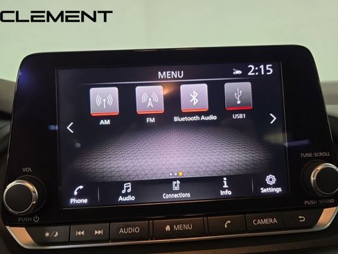 Used 2022 Nissan Rogue SV image 21