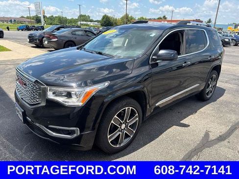 Used 2018 GMC Acadia Denali w/ Technology Package AWD/4WD image 5