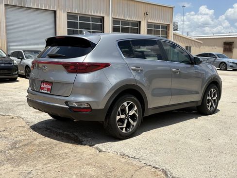 Used 2021 Kia Sportage LX w/ LX Fwd Popular Package image 5