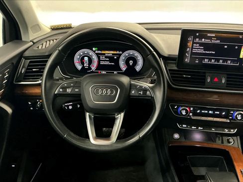 Used 2023 Audi Q5 2.0T Premium Plus w/ Premium Plus Package image 8