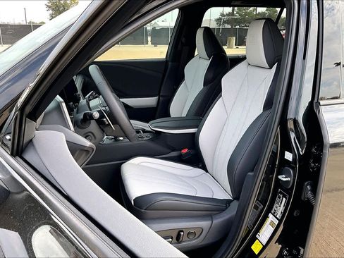 New 2026 Lexus TX 500h F SPORT Performance Premium image 9