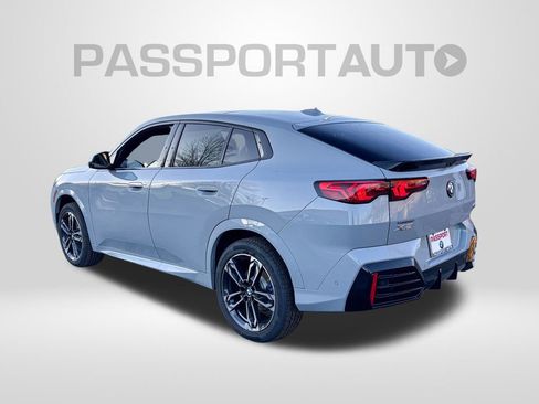 New 2026 BMW X2 xDrive28i image 3