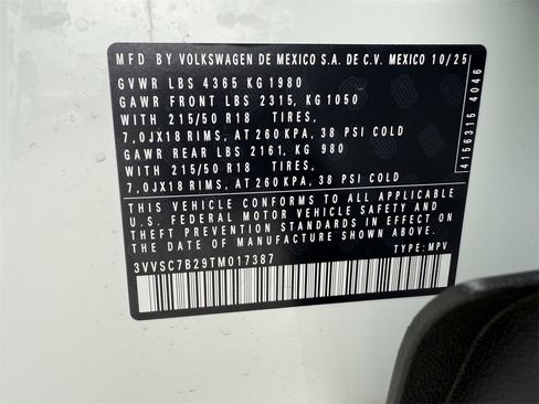 New 2026 Volkswagen Taos SE image 28