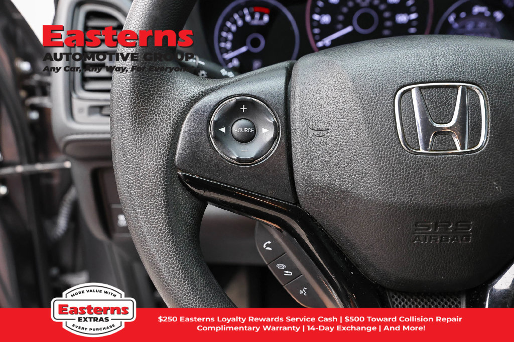 Used 2021 Honda HR-V LX image 15