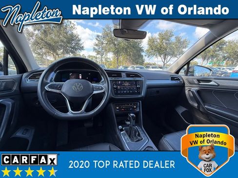 Certified 2022 Volkswagen Tiguan SE image 15
