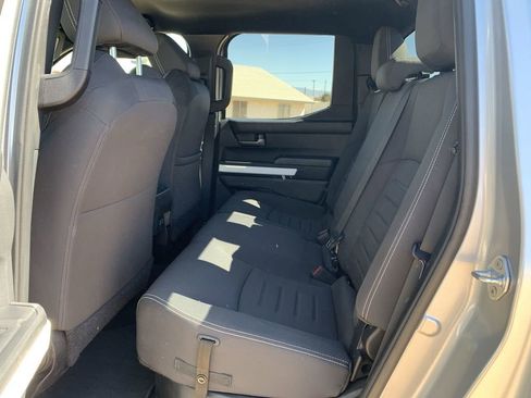 Used 2024 Toyota Tacoma TRD Off-Road image 23