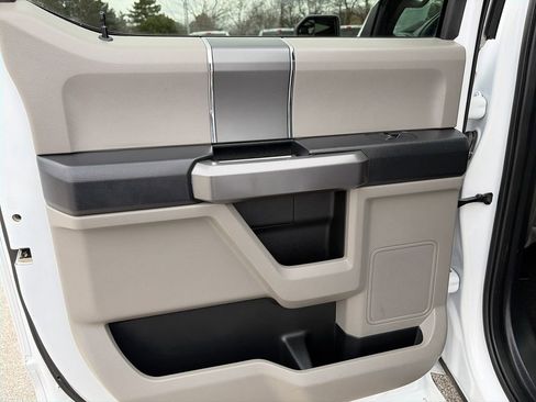 Used 2020 Ford F150 XLT w/ Equipment Group 302A Luxury AWD/4WD image 27