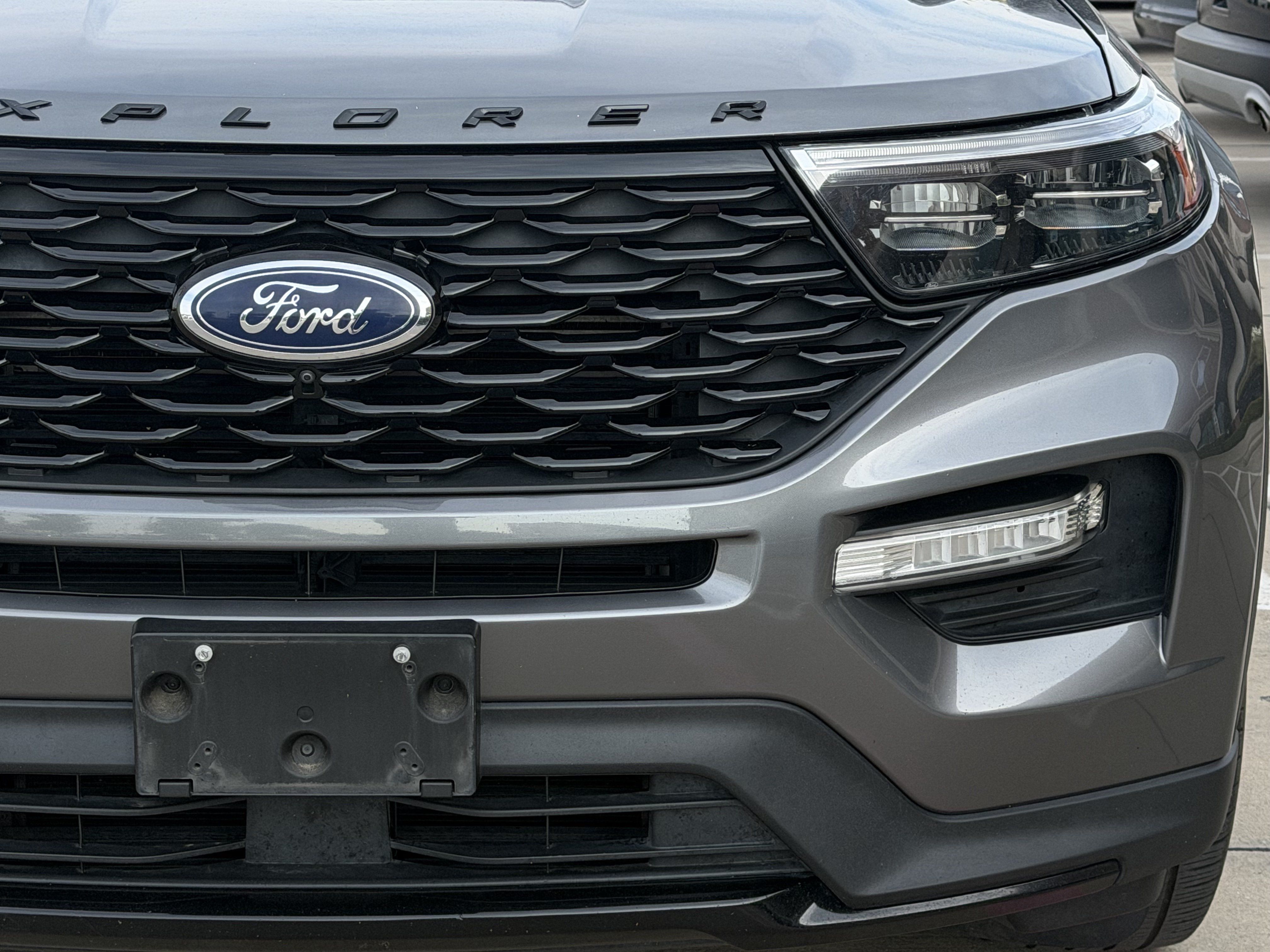 Used 2022 Ford Explorer ST-Line w/ Class IV Trailer Tow Package RWD image 9
