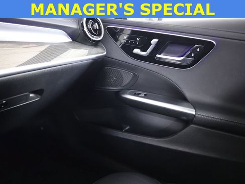 Certified 2025 Mercedes-Benz C 300 4MATIC Sedan image 18