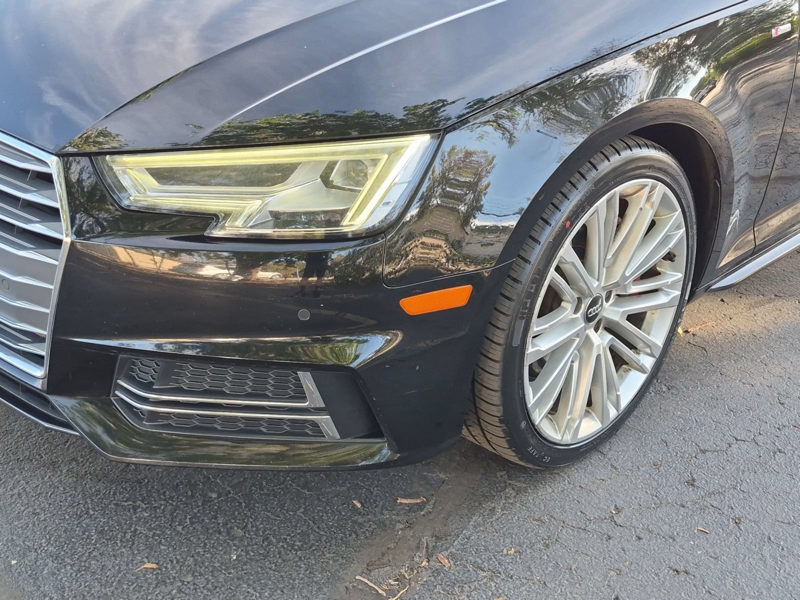 Used 2017 Audi A4 2.0T Premium Plus w/ Premium Plus Package AWD/4WD image 9