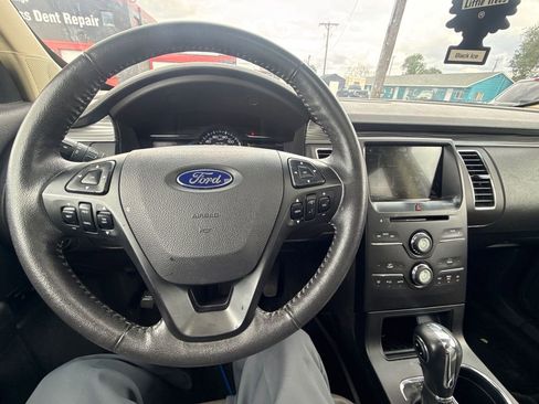Used 2017 Ford Flex SEL w/ Equipment Group 202A FWD image 13