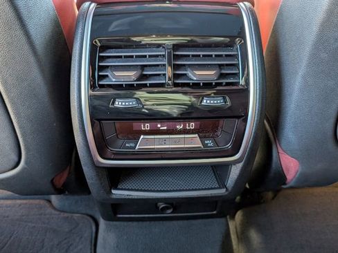 Used 2020 BMW X6 sDrive40i w/ M Sport Package image 12