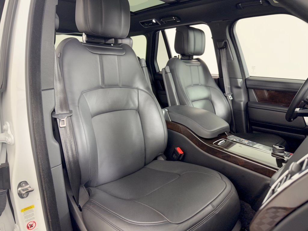 Used 2020 Land Rover Range Rover HSE AWD/4WD image 30