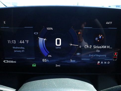 New 2026 Chevrolet Equinox EV LT image 4