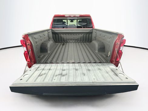 Used 2021 Chevrolet Silverado 1500 High Country w/ Technology Package RWD image 28