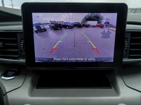 Used 2023 Ford Explorer XLT w/ Equipment Group 202A image 35