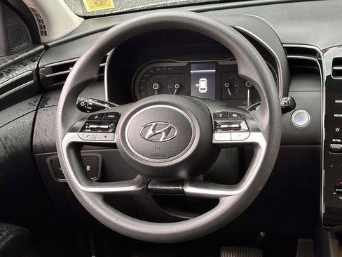 Used 2024 Hyundai Tucson SEL FWD image 17