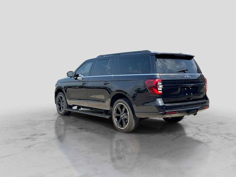 Used 2023 Ford Expedition Max Limited AWD/4WD image 4