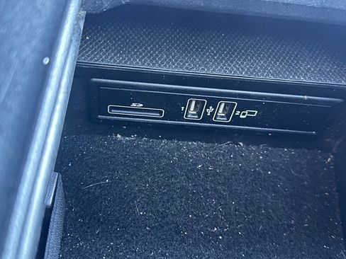 Used 2018 Mercedes-Benz C 300 Coupe image 30