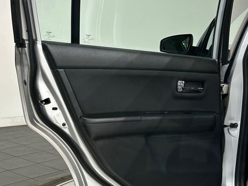 Used 2008 Nissan Sentra SE-R w/ Sunroof Pkg FWD image 36