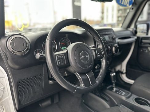 Used 2017 Jeep Wrangler Unlimited Sport w/ Power Convenience Group image 18