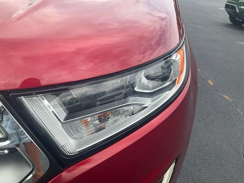 Used 2015 Ford Edge SEL w/ Equipment Group 201A FWD image 9