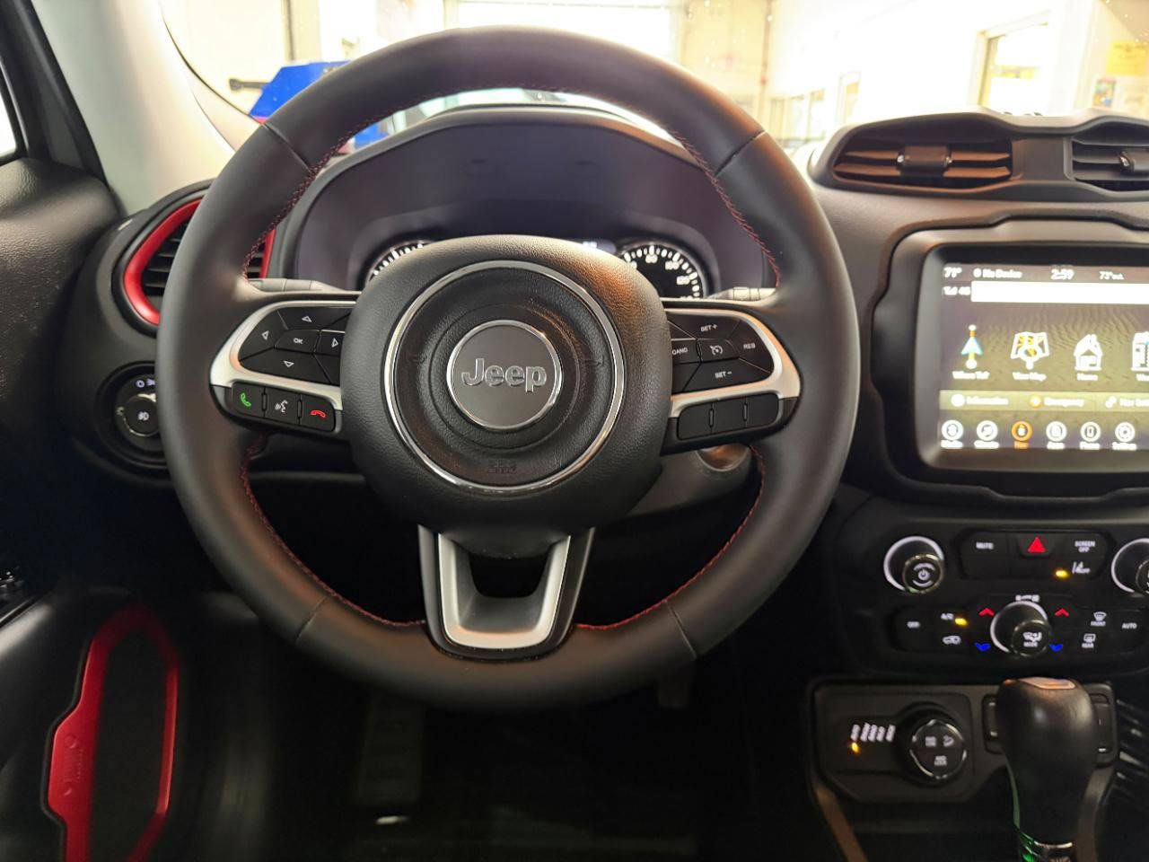 Used 2023 Jeep Renegade Trailhawk AWD/4WD image 29