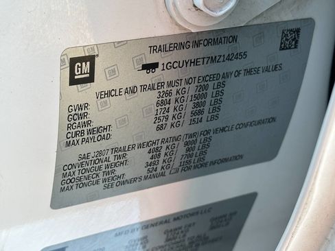 Used 2021 Chevrolet Silverado 1500 High Country w/ Technology Package image 23