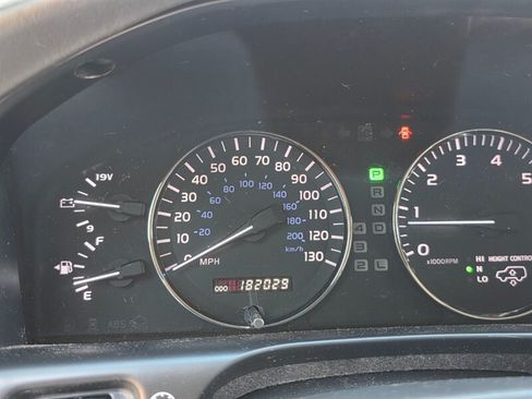 Used 2004 Lexus LX 470 4WD image 52