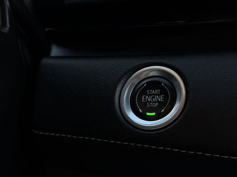 Certified 2023 Cadillac Escalade Sport w/ LPO, ONYX Package image 20