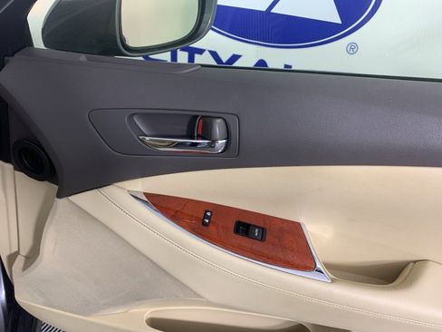 Used 2012 Lexus ES 350 image 40