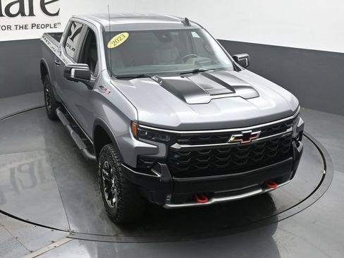 Used 2023 Chevrolet Silverado 1500 ZR2 w/ Technology Package AWD/4WD image 46