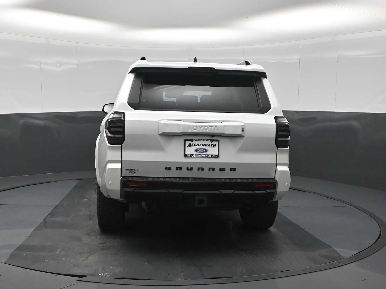 Used 2025 Toyota 4Runner TRD Sport Premium AWD/4WD image 7