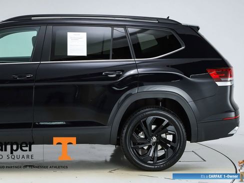 Used 2022 Volkswagen Atlas SE w/ Panoramic Sunroof Package image 4