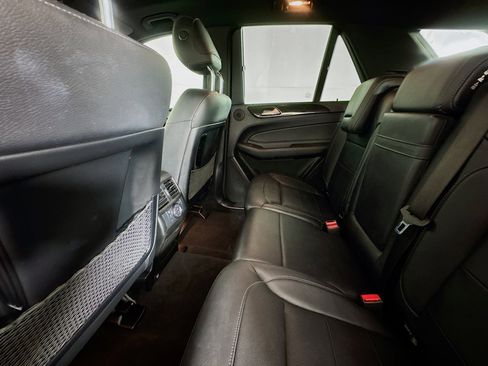 Used 2018 Mercedes-Benz GLE 43 AMG 4MATIC image 23