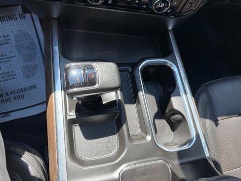 Used 2023 Chevrolet Silverado 1500 High Country w/ High Country Premium Package image 36