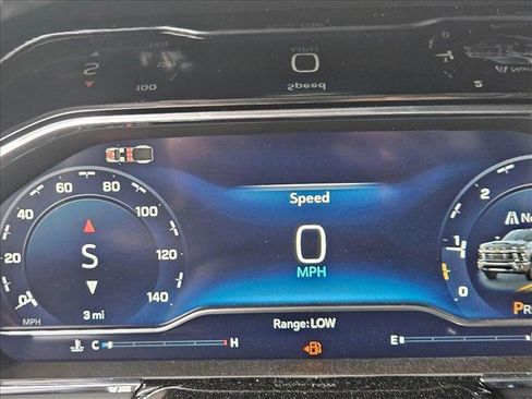 New 2025 Chevrolet Silverado 3500 LT w/ Convenience Package image 10