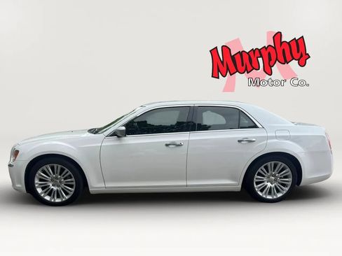 Used 2012 Chrysler 300 C Luxury Series RWD image 5