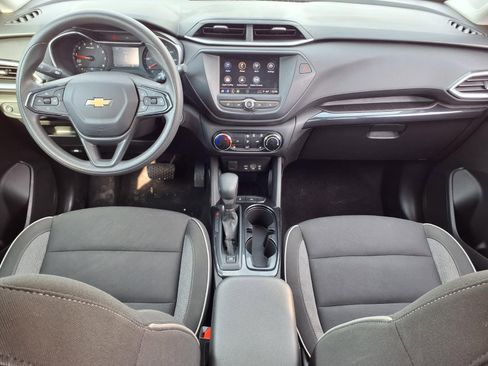 Used 2023 Chevrolet TrailBlazer LT image 9