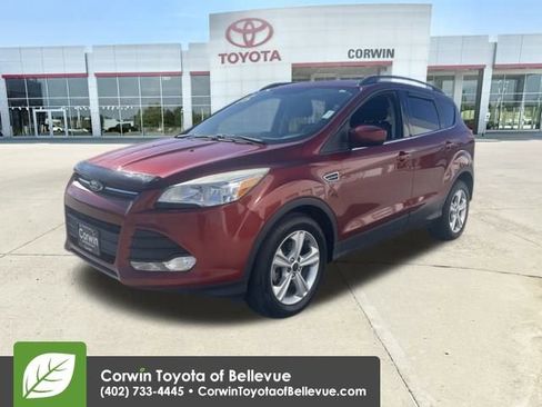 Used 2015 Ford Escape SE w/ Equipment Group 201A image 12