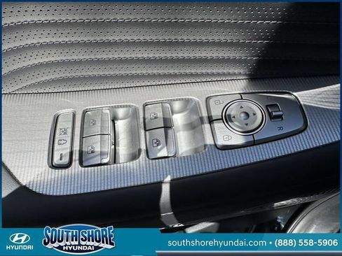 Used 2024 Hyundai Palisade Calligraphy AWD/4WD image 17