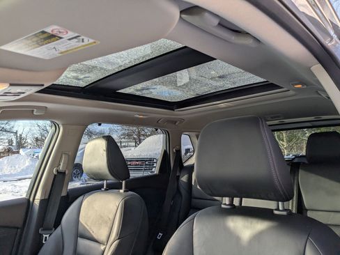 Certified 2021 Nissan Rogue SL w/ Premium Package image 19