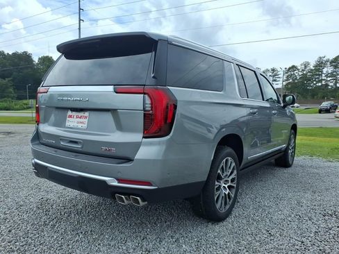 New 2026 GMC Yukon XL Denali w/ Denali Reserve Package AWD/4WD image 7