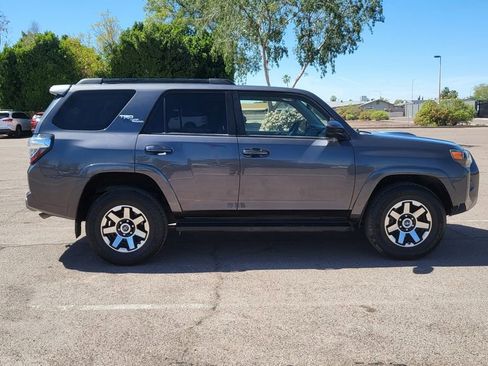 Used 2021 Toyota 4Runner TRD Off-Road image 10