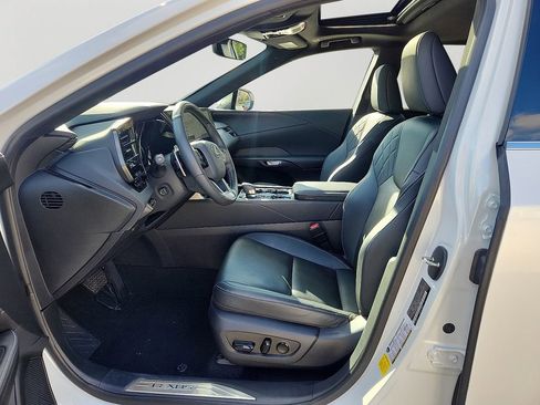 Used 2024 Lexus RX 350 Premium image 14