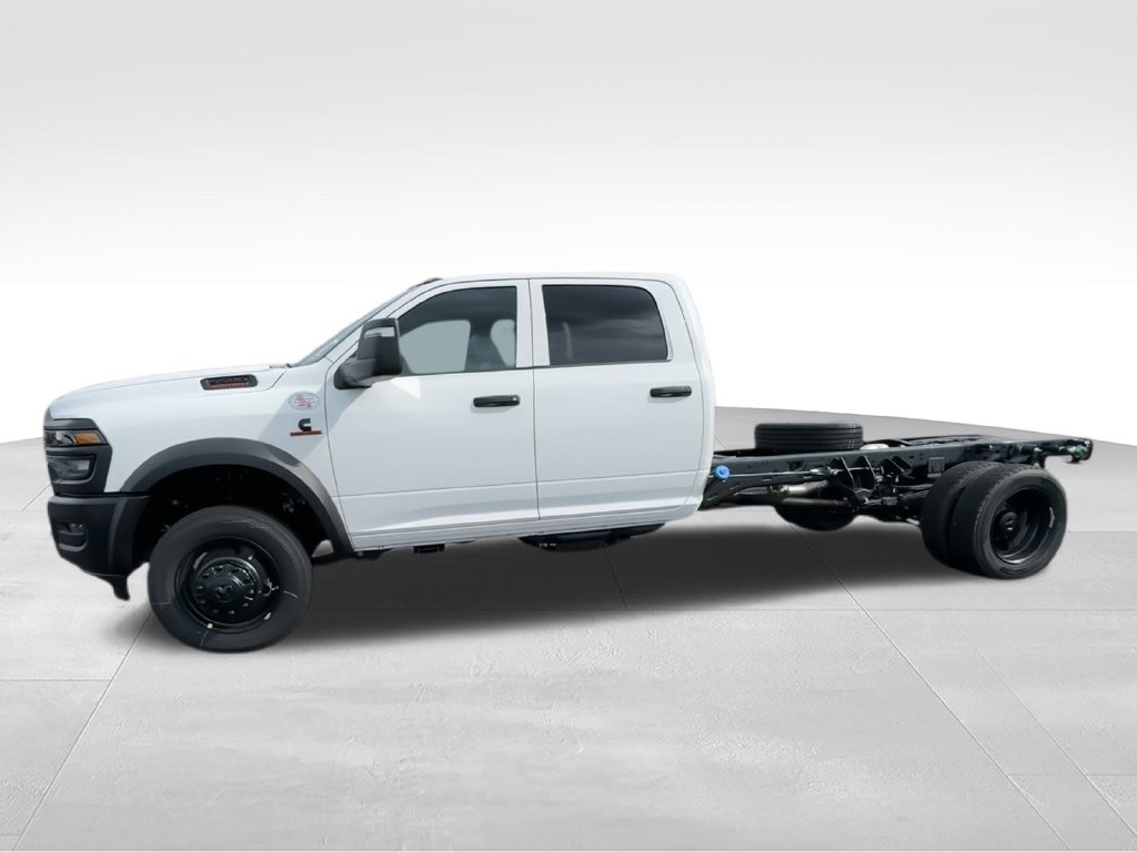 New 2026 RAM 5500 Tradesman AWD/4WD image 6