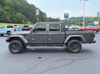 Used 2023 Jeep Gladiator Sport AWD/4WD video 2